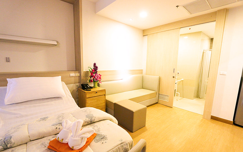 Phuket International Hospital