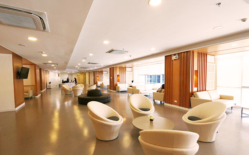 Phuket International Hospital