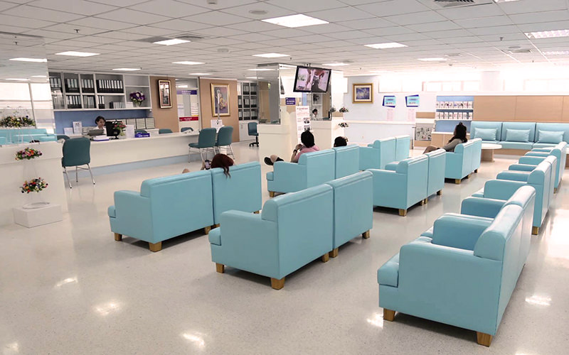 Yanhee International Hospital